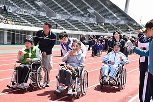 山口県アイリンピックに2000人